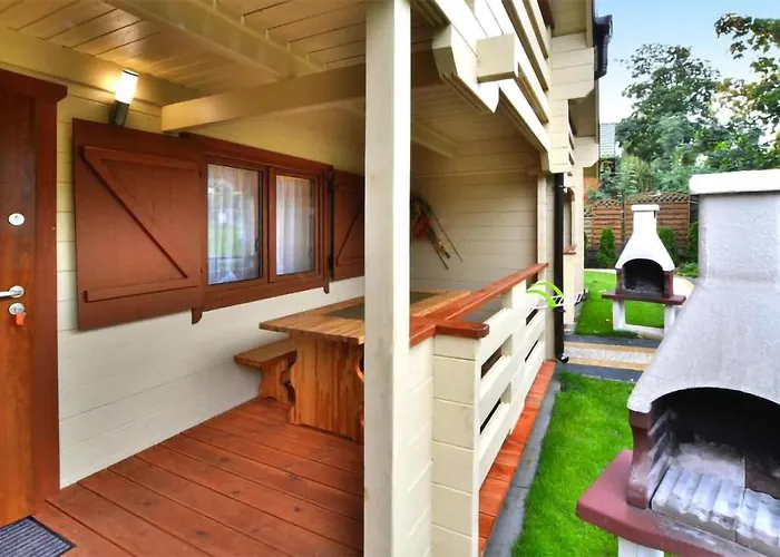 2 Bedroom Gorgeous In Feriehus Sianozety